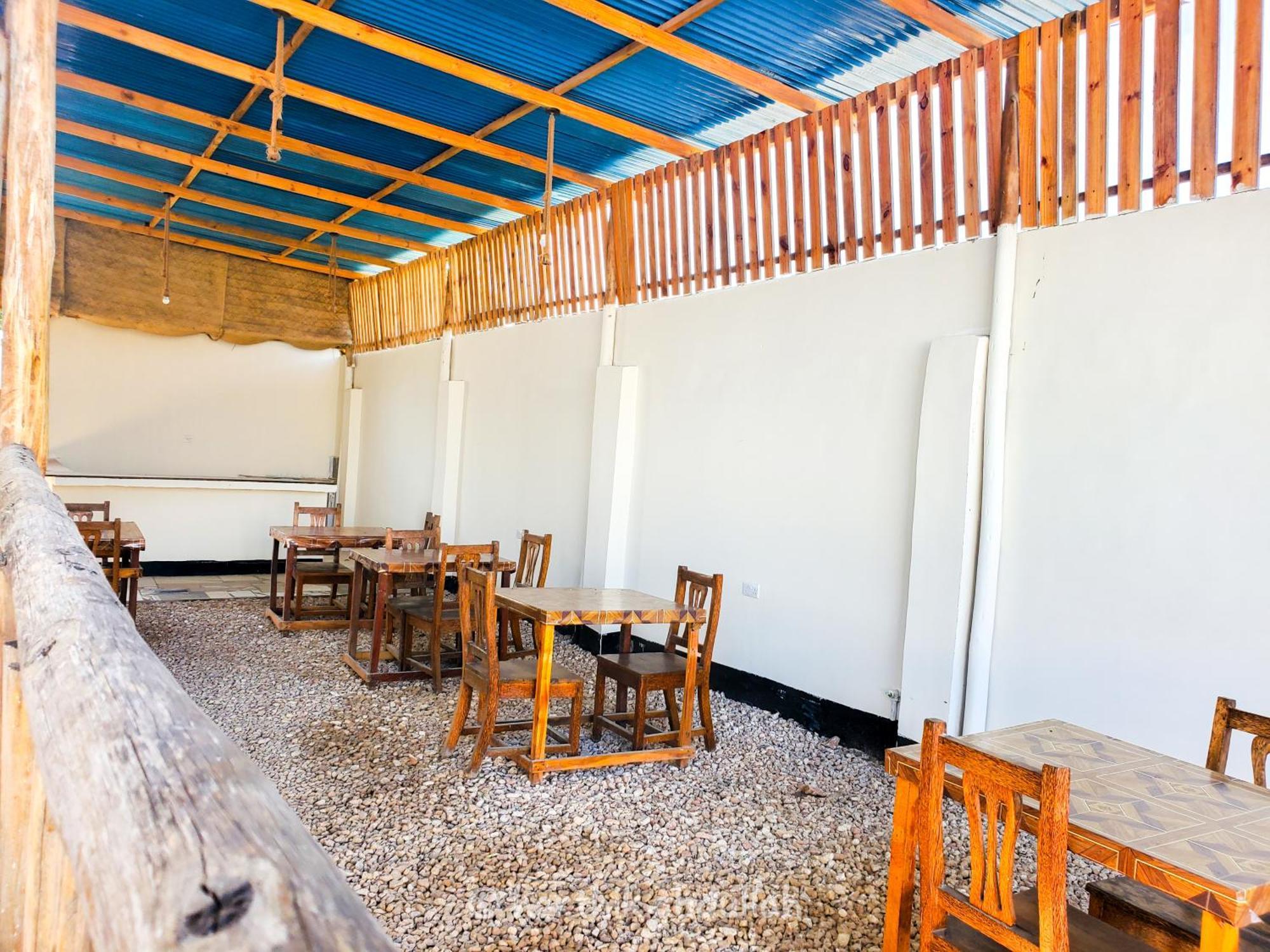 Bed and Breakfast Raha House Нунгви Экстерьер фото